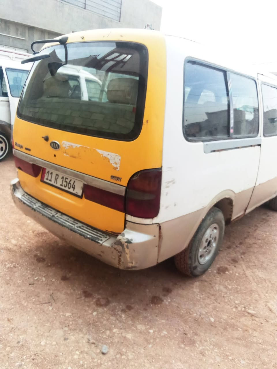 السلام عليكم كيه للبيع المكان رشيديه
موديل 96 حصه كاز رقم مسطره انكليزي بسمي
  للاستفسار على رقم ***********
