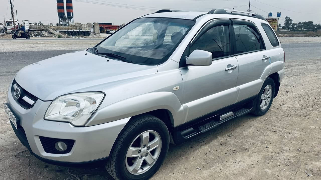 سبورتج 2009 بغداد بسمي
تبريد شغال 

كشن كهربائي 

تخم تاير 
كله شغاله 

سونار موضح بل منشور 

*********** 
غير متواجد عل فيس
