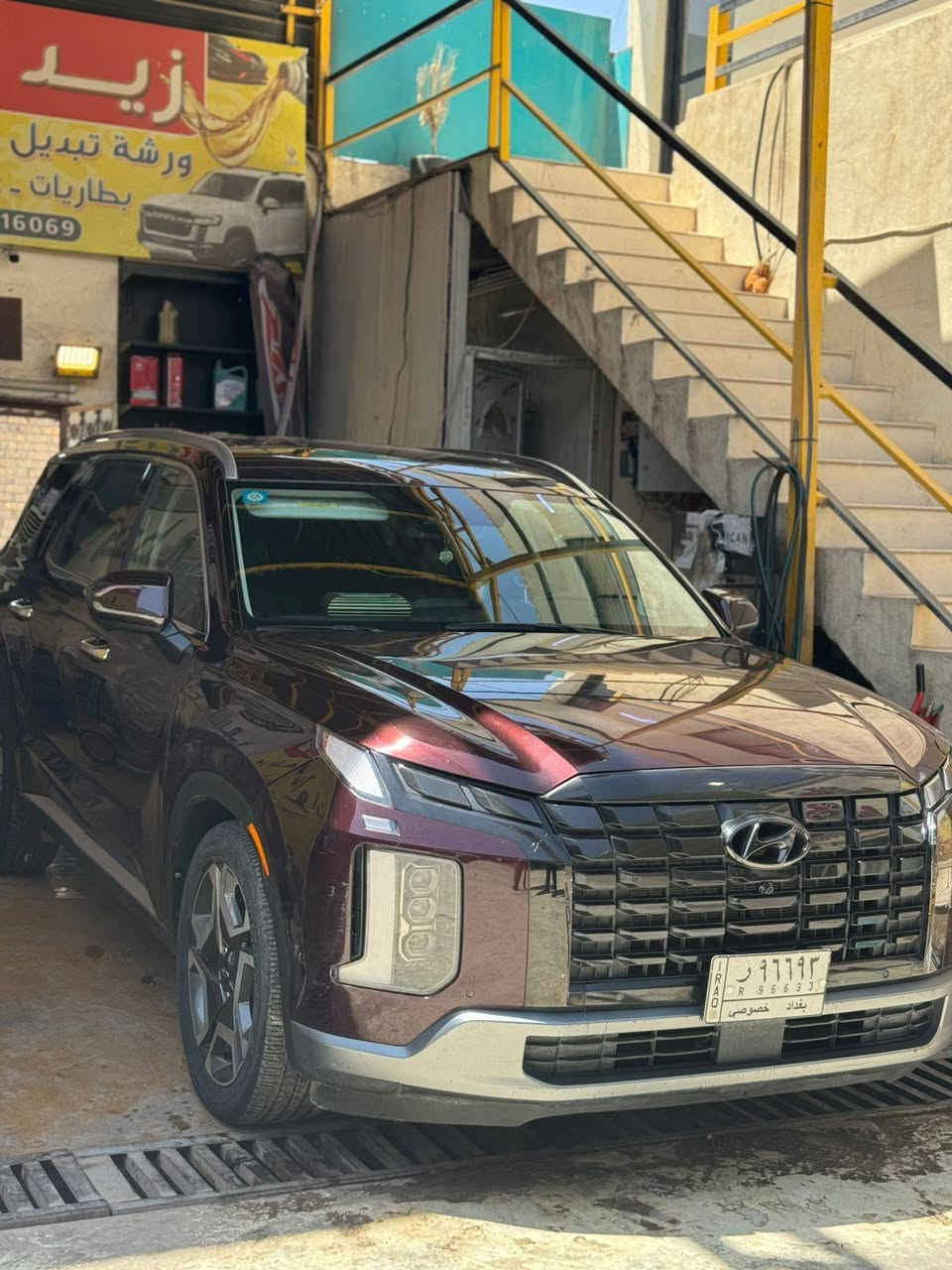هونداي باليسايد 2023
ماشيه 26 الف كيلو
اللون كرزي
رقم بغداد
صور الحادث مرفقه مع السونار 
للاستفسار اكثر : ***********
________________________________
🔷المواصفات : 
🔹حجم المحرك 6 سلندر 3.8L 
🔹كاميرات 360 درجة
🔹رادار امامي وجانبي وخلفي
🔹تنبيه الخروج عن المسار
🔹حساسات امامية وخلفية
🔹كراسي جلد وكهرباء
🔹 صندوك كهرباء 
🔹اوتو هولد
🔹 تحكم ستيرن جهتين وتدفئة ستيرن 
🔹وضعيات قياده متعدده مع قياده ذاتيه 
🔹لايتات LED بالكامل
🔹شاشه تحكم بالايعازات
🔹سستم الصوت harman/kardon
🔹تبريد وتدفئة الكراسي الامامية
🔹 تبريد وتدفئة الكراسي الخلفية
🔹الكراسي كهرباء
🔹ميموري كرسي السائق
🔹ستائر خلفية
🔹جنطة كهرباء
🔹بصمة ابواب وتشغيل وتشغيل عن بعد
🔹فتحة سقف 
🔹توقف ذاتي
🔹مع باقي المواصفات الاعتياديه  مكاني بابل السعر 265
