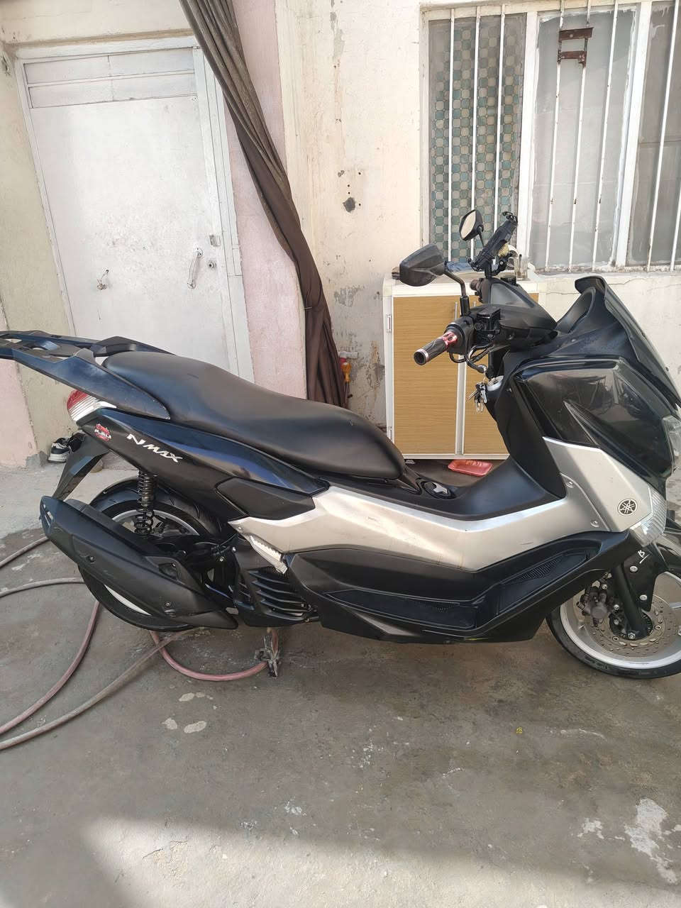 من رخصه الادمن السلام عليكم
دراجه nmax للبيع 
الدراجه تتعب وانت تكول نظيفه مكفوله كفاله عامه مكينه خير من الله شلعه تشك الكاع الدراجه بلاديه ممفتوح برغي بيها
حجم المكينه 125cc
الموديل 2016
ماشيه 49 الف 
الدراجه دهن موتل 
الدراجه كامله و مابيها اي نقص تشغل وتطلع
وصل المعرض موجود باسمي 
ترايك وين ميعجبك
للاستفسار 
***********
***********
