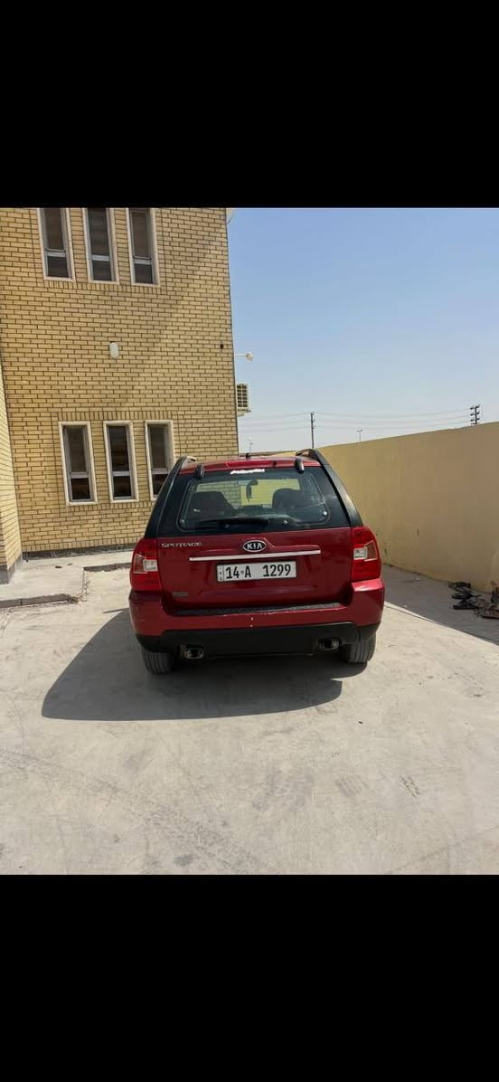 كيا سبورتج 2009 خليجي مكينه 2000 جاهزه رقم انجليزي تحويل مباشر موجود ذي قار الغراف سياره كلش جديده سعر 95 وبها مجال  مكفولة من ضربة *********** الشطره, ذي قار
