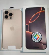 آيفون ١٦ برو ماكس • ٢٥٦ • بطارية ٩٨