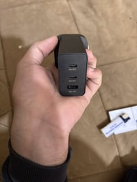 شاحنه سامسونك اصليه  اخذتها 35الف أبيع ب 20الف  15واط  25واط  و65واط  ...