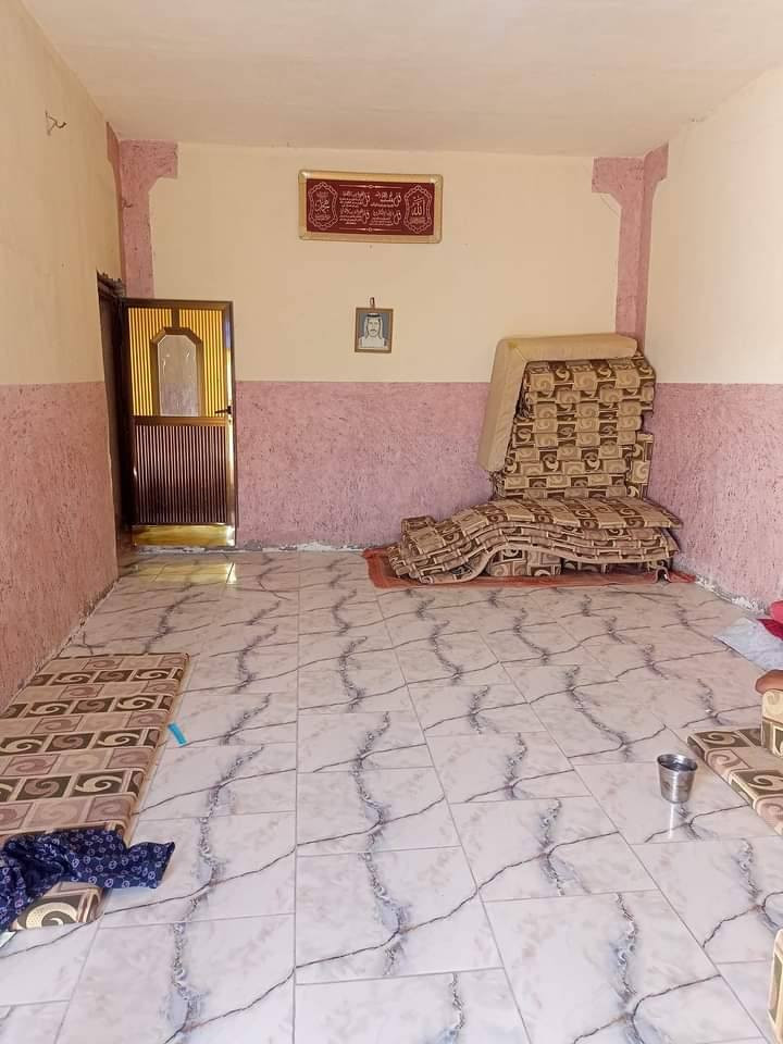 سلام عليكم بيت زراعي بم العصافير بشارع الشنابره بيت جاهز من كلشي مساحته ٢١٠ بشارع أبو سجاد النجار قرب ناجي أبو الغاز غرفتين وصاله ومطبخ وطارمه وارضيه سراميك والتفاصيل داخل الصوره
للاستفسار ***********
