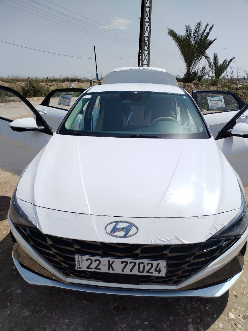 السلام عليكم للبيع أو مراوس هواندي النترا موديل 2021 وارد كوري بنزين  رقم أربيل دولي تريد وكاله تريد تحويل فول موصفات عدا الفتحه محرك1600 بصمه حساسات رادار جاملق امامي تبديل فقط مكانه الديوانيه للأستفسار أكثر***********
