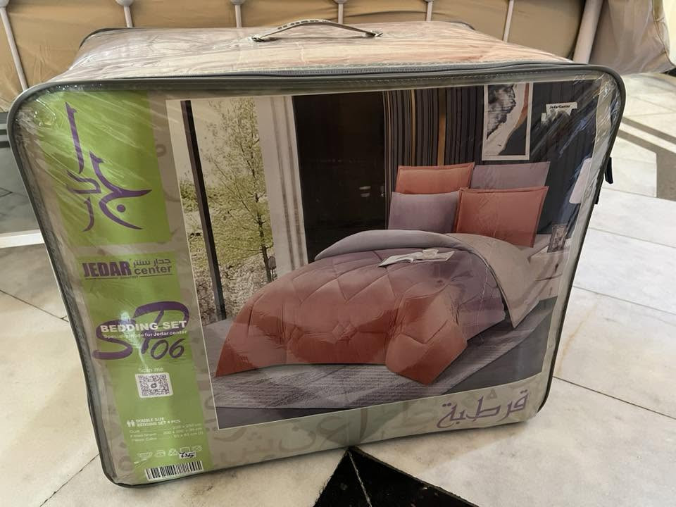 لحاف للبيع جديد من جدار سعر 40
نفرين
0771 395 3140
بغداد جديدة
