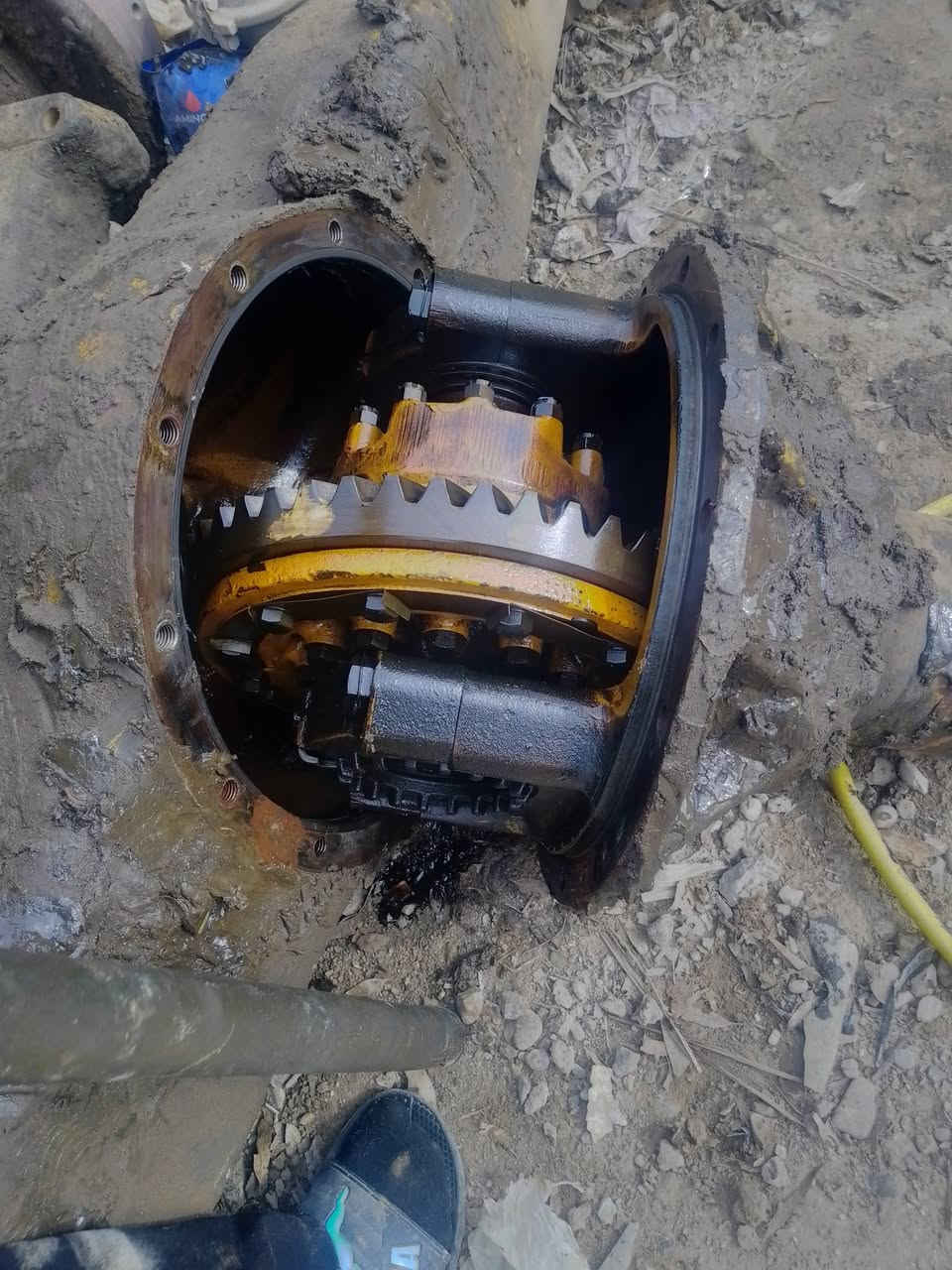 جعمقه بلادي شفل كتربلر 950 للاتصال ***********
