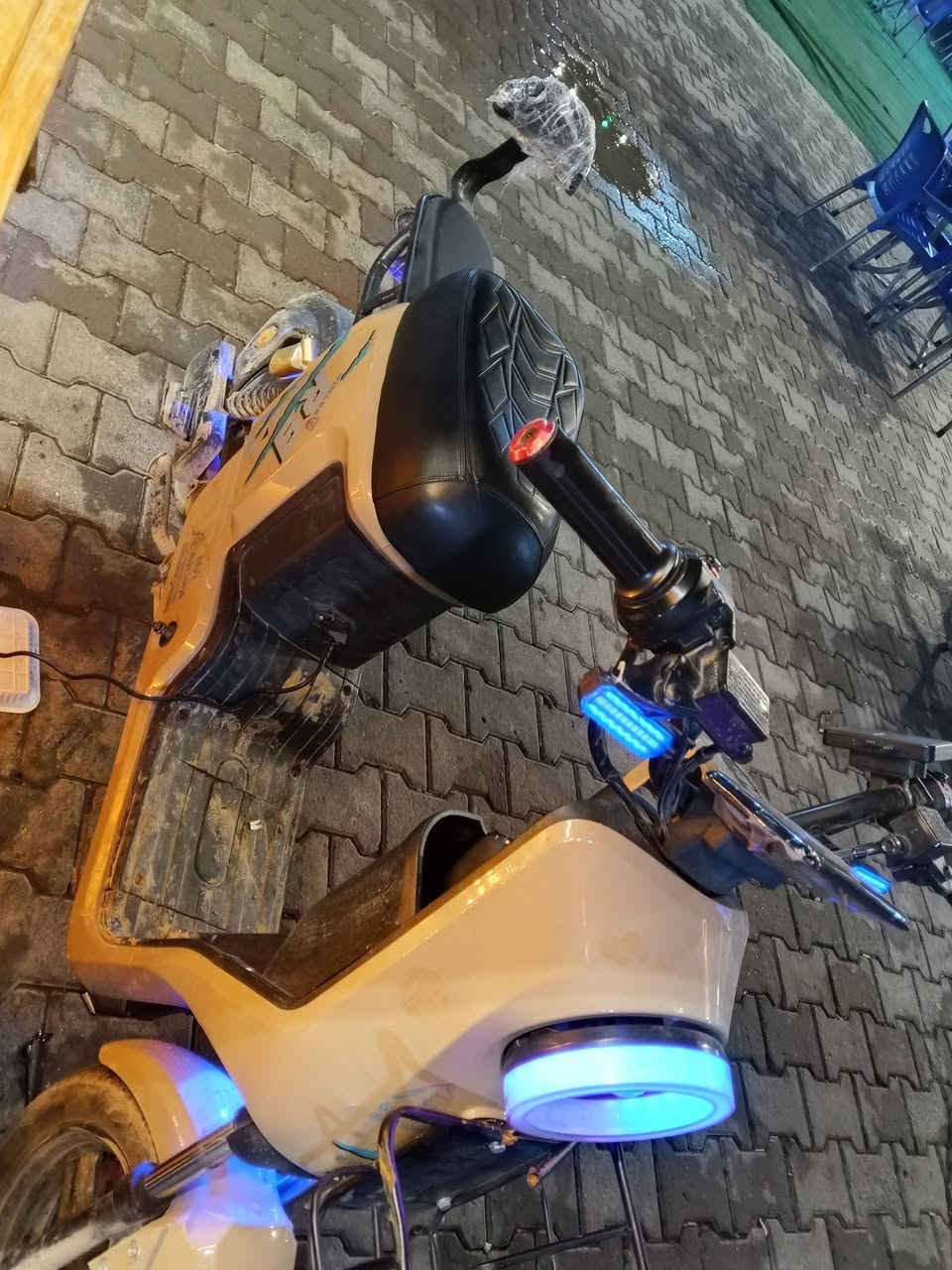 سعر 350 باتري مضبوط كله يشتغل ***********
