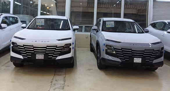 تتوفر سيارات جيتور داشينك خليجي زيرو فل مواصفات قمارة حديد 2026 رقم بغداد للبيع فقط تحويل مباشر بإسم المشتري مع كفالة وضمان 10 سنوات أو مليون كم من شركة هارلم 

انتبه 

السياره متوفره بالالوان المميزة الاسمنتي والابيض السيارات مطابقة للمواصفات القياسية لمجلس التعاون الخليجي 0كم 

السعر 

21,850,000 مليون بدون رقم ارخص سعر وبالخير على المشتري 

أو

24,150,000 مليون مع الرقم بغداد 

بصمه تشغيل عن بعد شاشه كبيره لمس نفكيشن كاميرا خلفيه دواره تحكمات فل بالستيرن وكروز سرعة بلوتوث وحاكيه سستم ايرباك مرآة اوتودم رادار تحديد مسار دشبول ديجيتال هاند بريك بصمه مانع انزلاق وانحدار اوتو هولد كشنات مخمل رياضيه تبريد شاشه لمس قطعتين داخل صاج ثلاجه وسطية أوامر صوتيه إشارة بالمري وكهرباء حساس خلفي وحساس اطارات وحساس مطر اناره اوتو وعدسه متحركه زنون بالمازدة الاماميه ولد نهاري زنون بك لايت لد سستم صوت ترايش الابواب والشباك الامامي استيل 

ABS. AUX. USB. GPS 

2 بصمه تشغيل عن بعد ويل كب حجم 18 استيل محرك 4 سلندر حجم 1500 تيربو محرك اقتصادي وراقي بدون دوانز كير اوتوماتيك والشراي يتصل على رقمي مع تحياتي السعر ثابت سعر شركه 

***********

بغداد الوزيريه معرض الزبون مجاور المجمع العلمي العراقي قرب تقاطع جامع النداء 

البيع نقد فقط
