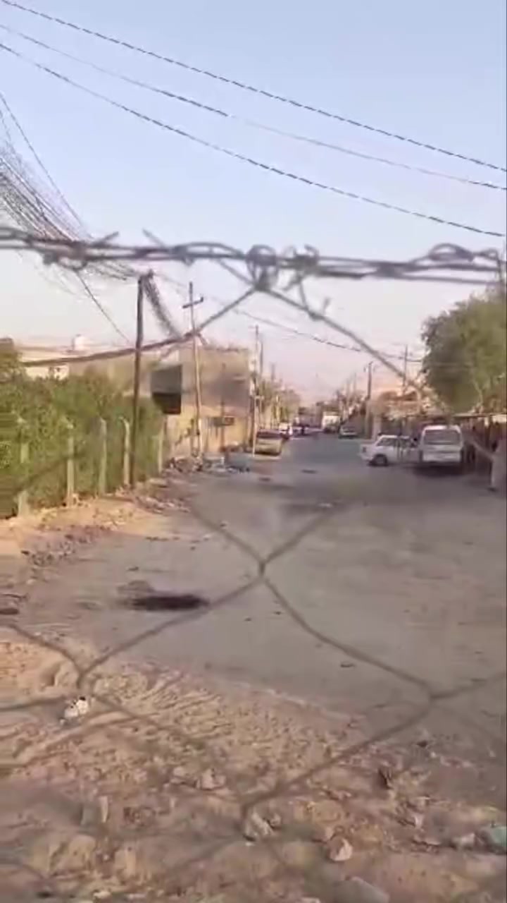 دار للبيع منطقه ال 15 حي العسكري كربلاء المقدسه المساحه 200 خلف مول البغدادي على ساحه بناء طابقه اربع غرف نوم صاله واستقبال ومطبخ بناء حديث كافه الخدمات والاستفسار اكثر اتصال على الرقم
***********
***********
