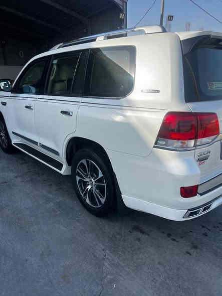 لاندكروزر موديل 2020للبيع ساز فول مواصفات جي اكس ار جديده ماشيه 80 للاستعلام الاتصال على الرقم ***********
