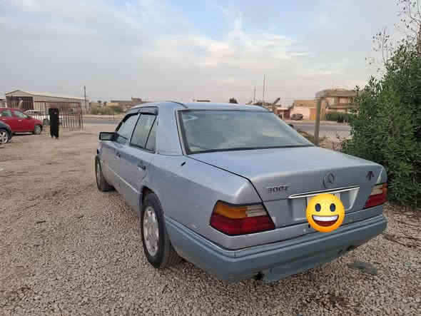 السلام عليكم دب 1995 خليجي  قواعد زيروو صبغ حزام جمالية بليتة 95 محرك 2500 شرط زيرو تبريد حدادة كشن جلد بصمة بغداد باسمي دولي السعر ٥٨ مكاني حلة ***********
