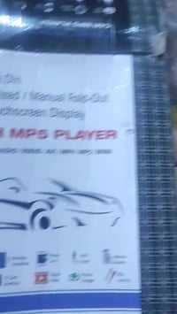 شاشة قلاب • بي ام • كاميرا خلفية