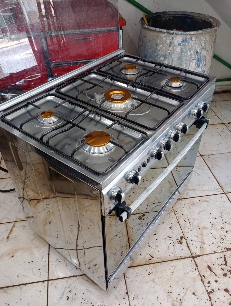 طباخ للبيع مصري فرش باب اول اخو الجديد نظيف كله شغال عل فحص كامل مكمل 185مكان حي الجمعية شارع الوائلي *********** واتساب موجود النجف, العراق
