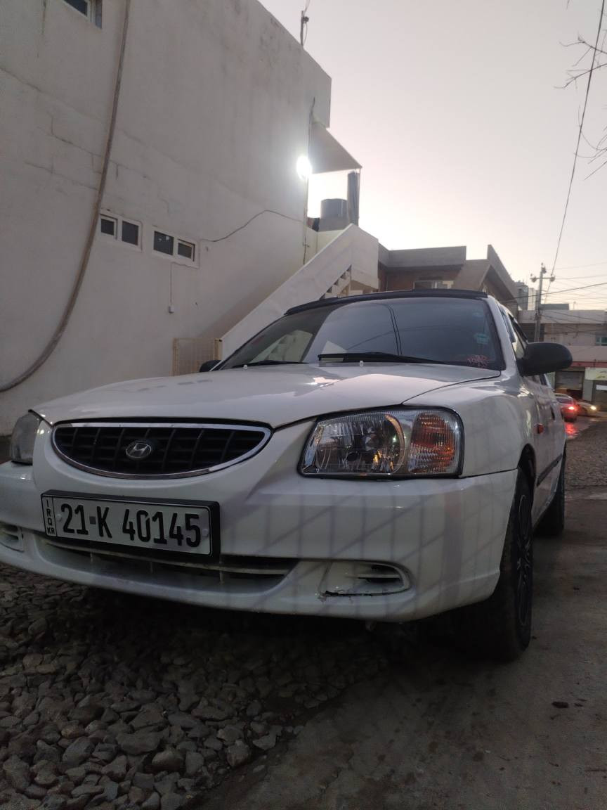 بابەت ڕیکلام
هۆندای ئەکسێنت
***********
***********

2001
سعری 42گەڵا و معامەلە
پارەی یەک مازدایە
سەنەوی تا 2031تازەیە
سوکان ئێرباگ 
دەبڵ کێچ
گێڕ و مەکینەی بەشەرت
تەقەو ڕەقەی بەشەرت
4تایە و ویلی تازە
کارەبای هەمو گیانی ئیش ئەکات
ناوی لۆک لۆک 
دەری بەهەمان شێوە 
دەعمی نیە پێش و دوای شوشەی
لایت و بەگ لایت و عەتەری تازەیە السليمانية, العراق
