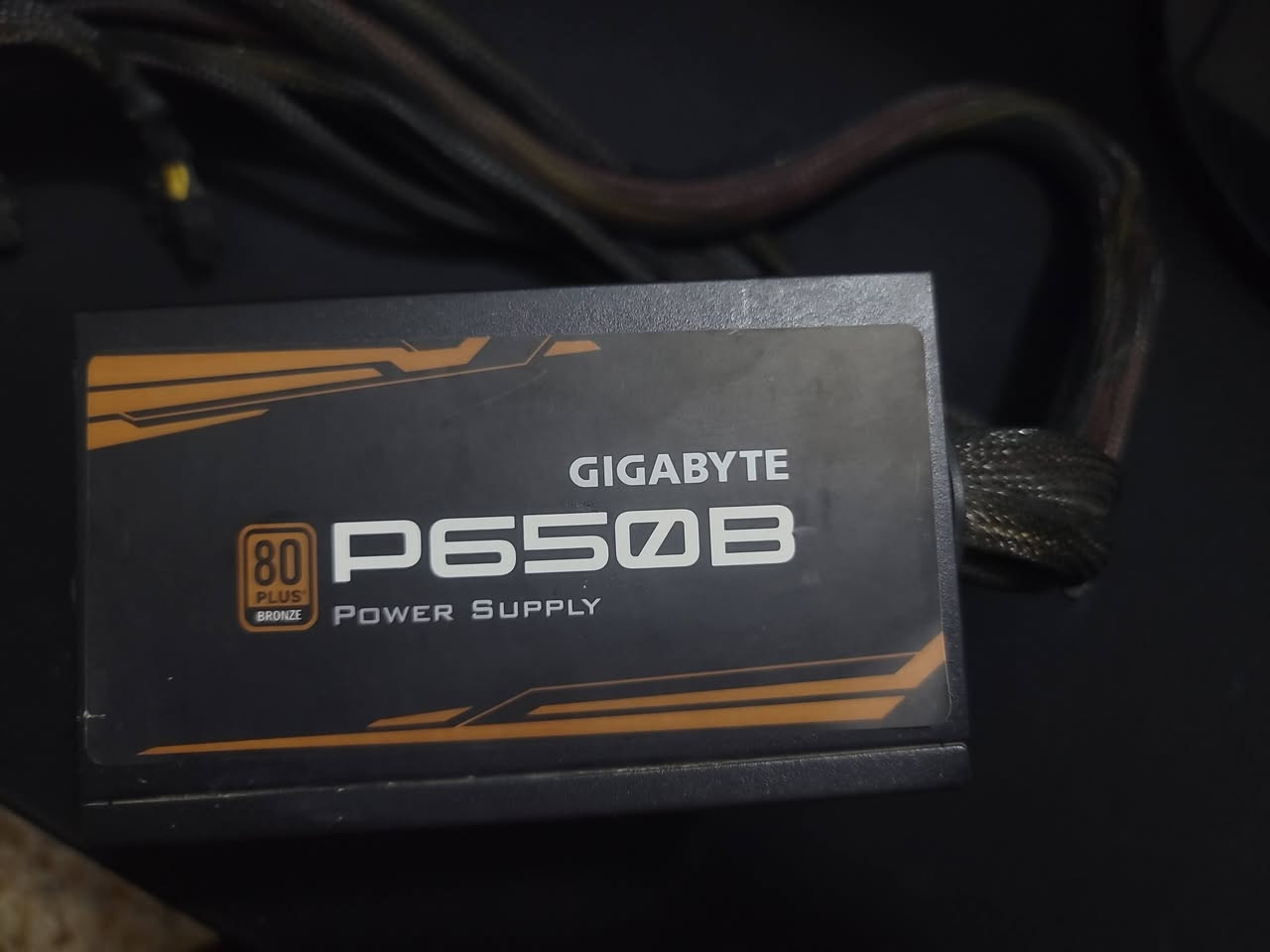 باقي هذول
معالج : i7-6700k ٥٠
كيس : 7 fan rgb herogear ١١٥
بور سبلاي : 650w gigabyte ٥٥
مبرد : cooler master ٤٠ 

واذا تاخذهم شلع احسبهم الك ب ٢١٥
كل القطع شغاله ١٠٠ بل ١٠٠ ومضمونه 

مكاني بغداد الدوره حي المعلمين 
7748406454 بيه واتس فقط


**إذا كنت صاحب هذا الإعلان وتريد حذفه لأي سبب، رجاءا أرسل رسالة إلى الدعم الفني**