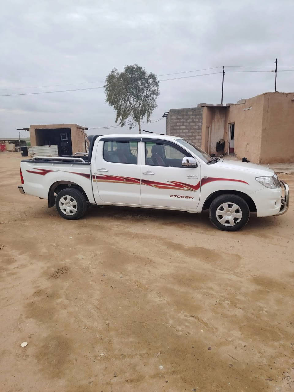 سلام عليكم ورحمة الله وبركاتة اخوان للبيع بيكم موديل 2011 وارد عراقي السياره بعدها وضع شركة مكفوله محرك كير صدر تبريد كله شركه ما عدا بيه بارد كلش بصيط  رقم صلاح الدين دولي بسمي تحويل مباشر السعر 175$بيه مجال بصيط المكان صلاح الدين تكريت خوان اعتذر من المراوس و دين فقط بيع شراي يتصل ***********
