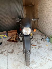 دراجه بوكسر موديل 22 اوراق ما بيه دراجه ما متعوبه تخبل مكينه ناعمه بيه...