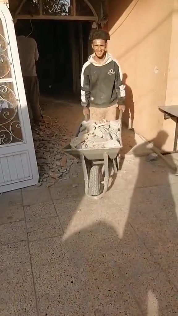 أبو أحمد الهداد – الكادر شغال عل مدار 24 ساعة 💪🕒
🔧 كل أعمال البناء بأسعار مناسبة وبكفاءة عالية!

نقدم لك خدماتنا المميزة في:
🏗️ هداد – تفليش – ترميم – تصعيد مواد البناء
🪨 رمل – سمنت – أبلوك
🧱 قشط جدران – رفع إنفاذ – قلع أرضيات
🏡 تنظيف بيوت – تنظيف حدائق – تصفيط أساس – صب أرضيات
🚧 أي شغل نشتغله 🔥

✅ كادر كامل جاهز
✅ أسعار مناسبة
✅ التزام ودقة
✅ متوفرين 24 ساعة

📞 للتواصل:
📱 ***********  📱 ***********
📲 تواصل واتساب متوفر 💬

والرزق على الله 🙏
