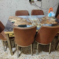 ميز طعام للبيع ست كراسي جديد السعر 150 الرقم 07705343851