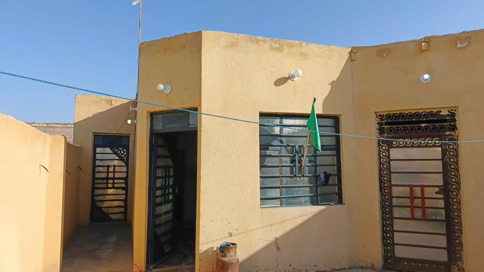 يالله سلام عليكم بيت زراعي للبيع عد ال محينه البيت جاهز غرفتين وصاله مطبخ حار بارد بس الديوانيه ماكامله نقص لبخ وسيراميك
وصحيات داخليه وخارجيه السعر ٤٥وبيه مجال انه مكلف بنشر هاذا رقم ابو البيت
***********
