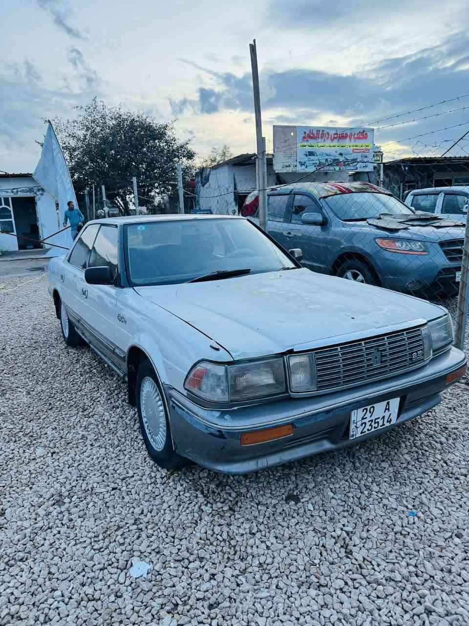 سلام عليكم هرتوب موديل ٩١ كير مكينه جديده خير من الله رقم واسط إنكليزي مكان السيارة بل القاسم سعر ٣٣ وبيه مجال حك جيه هذه رقمي ***********
