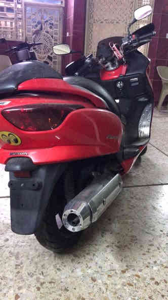 دراجه فورزه 08نضيف كفاله عامه ماشيه (71,100)دراجه نضيفه كلش بيهة تتفه ستيرن رايدهة11ورقه وبيهة مجال بسيط اليريدهة يتصل عله الرقم ***********
