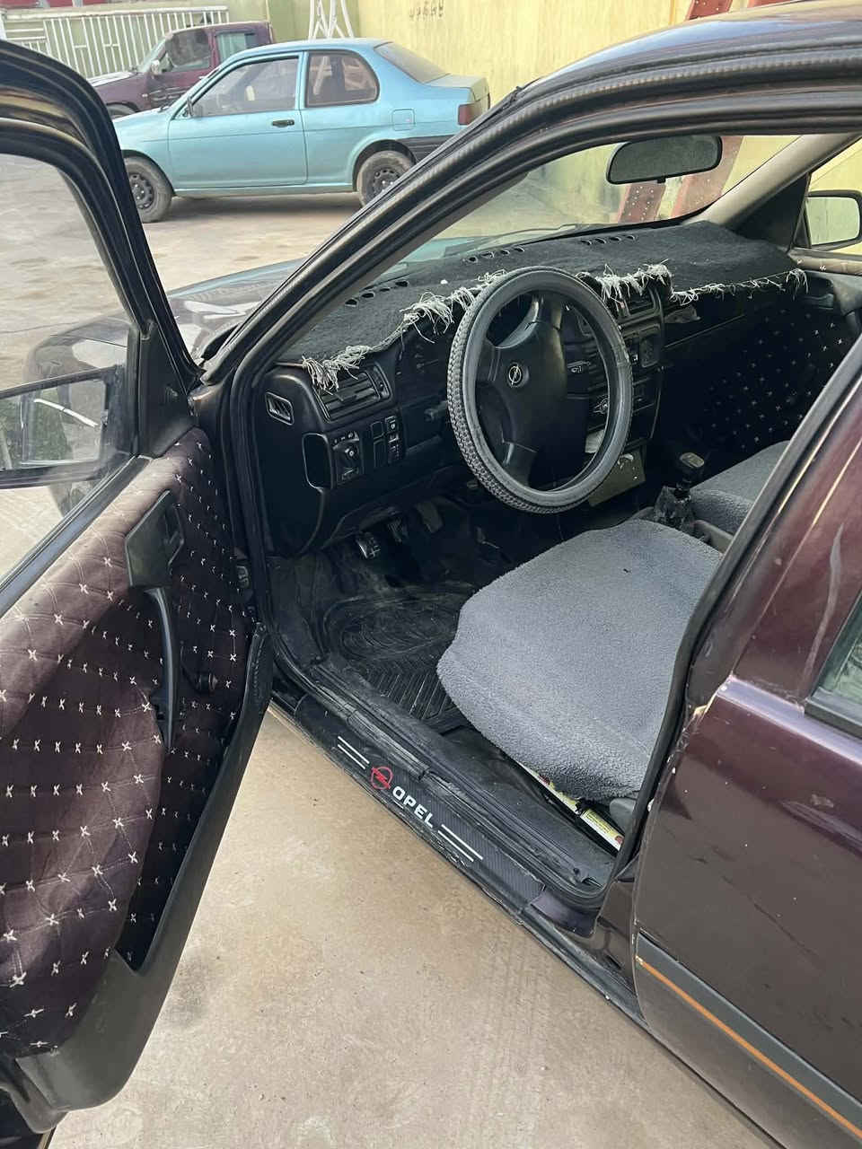 للبيع بـــ سعر مناسب جدا 28$ وبيها مجال
اوبل فكترا 1992 …..

موديل 1992 …..

حجم 18.    ( 18،000 )

رقم اربيل الماني سنويه ساقطه بشرط التحويل 

سياره كير مكينه صدر تايرات دبلات كله بشرط 

بدون اي عيب بدون ضرر بدون خياس صبغ جماليه فقط 

كهربائيات سستم سماعات اشاير هورن ماسحات كله شغال

سياره لوك لوك لوك بدون اي عيب 

وسعرها جدا مناسب 28$ وبيها مجال بسيط لشراي 

عنواني كركوك حي الواسطي 

***********
