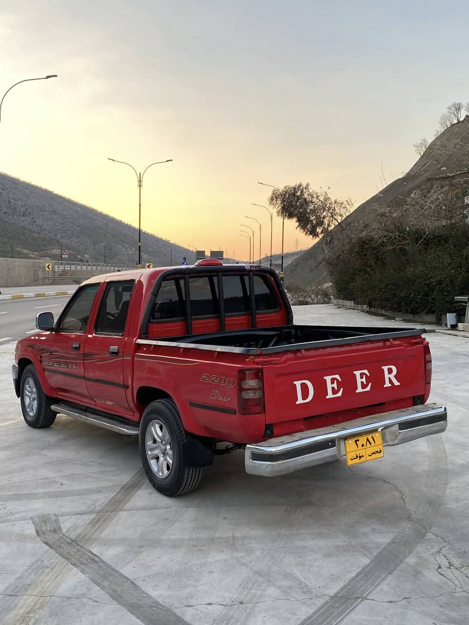 دێر مۆدێل ٢٠٠٩ مەنەفێس ئەسلی هەزەو پاکانە گێر مەکینە اکسل بەشەرت سەقفی لەزگەی شریکەی پێوەیە ٤تای نوێ لەژێرە بێ دەحم سبوخە ١دینار مەسرەفی تێدانیە ***********
***********
