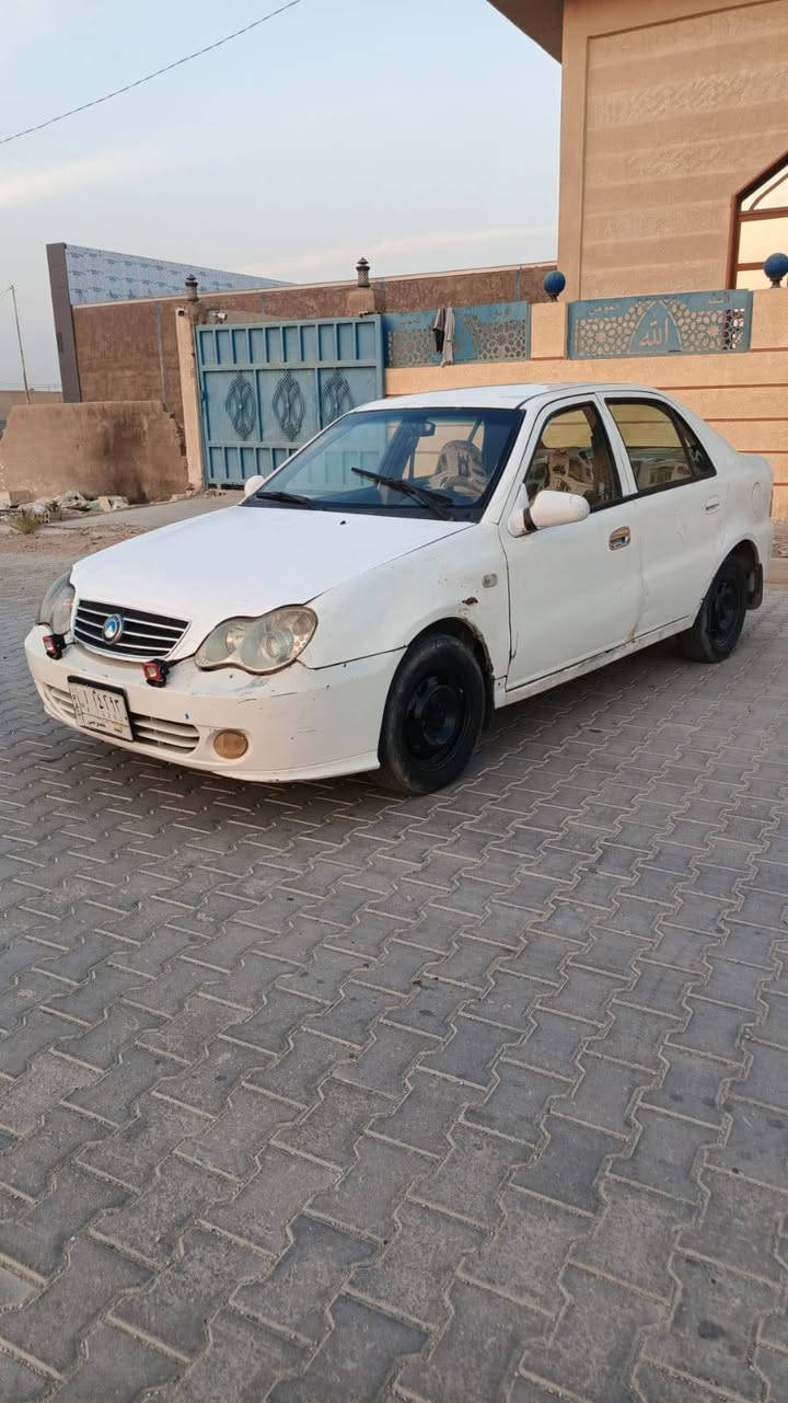 السلام عليكم للبيع جيلي سي كي موديل 2012مكفوله من ضربه مكينه وكير مكفولات كهربائية كلها شغاله ***********1سعر 26وبيها مجال واساب بي
