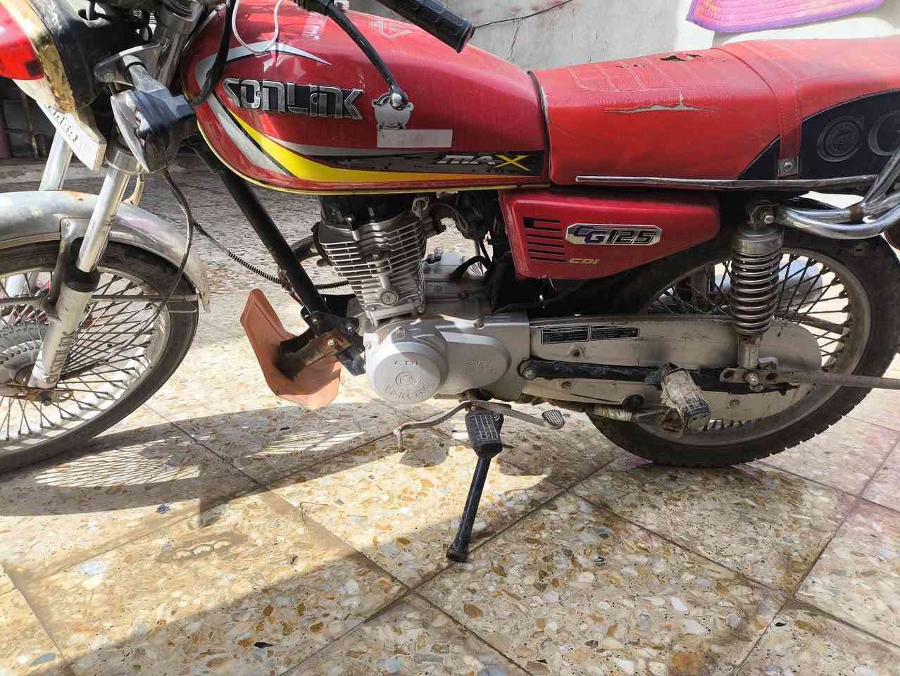 السلام عليكم دراجه ايراني اربعة گير للبيع السعر 550 وبيهة مجال موديل 2023 نضيفه كلشي ممفتوح بيهة كلهة بلادي نضيفه كلش موقع تقاطع النهروان 
***********
