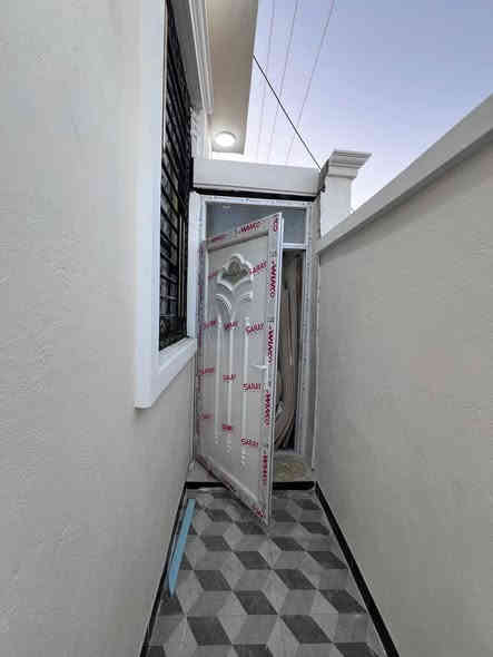 دار سكن #للبيع 🏠
المساحة :: 120م
طابو صرف زراعي المالك عراقي 🇮🇶
#السعر:: 67 مليون قابل للتفاوض
#يحتوي:: غرفتين منام وصالة واسعة ودرج دائري
وصحيات داخلية وخارجية وطارمة واستقبال ومطبخ
•••••••••
#الخدمات:: ماء كهرباء شارع تبليط 10م نت ضوئي
منطقة سكنية يبعد عن طريق ابو گوصرة 50م
••••••••
ابي الخصيب - ابو كوصرة - قرب سنتر طه
••••••••
البيت فارغ وجاهز للمشتري ان شاء الله 🤝 
••••••••
#للأستفسار ::: المرسلة على ***********
