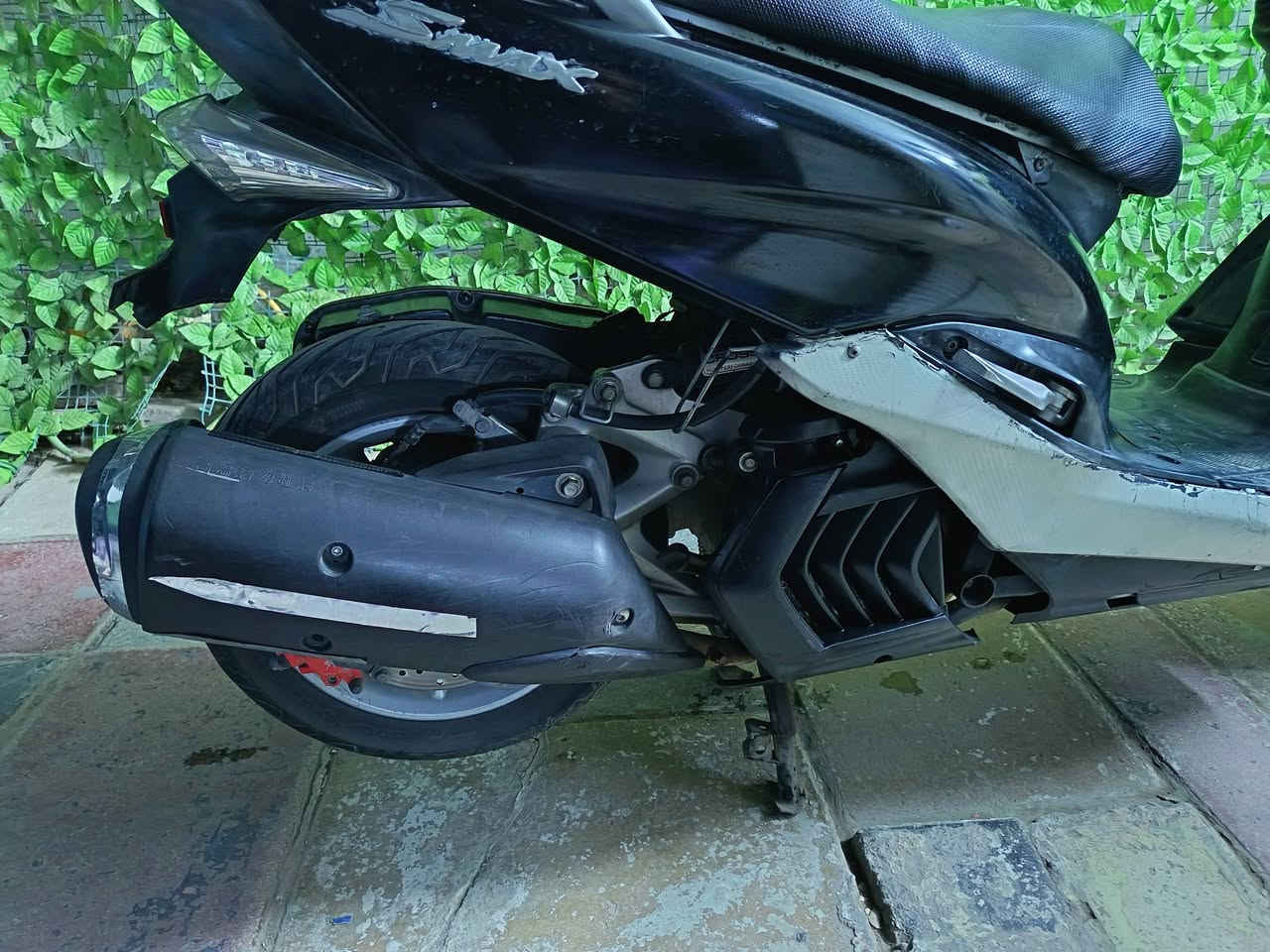 دراجه ماجستا اس حديث
الدراجه كل بطنها جديده ... مكينة كلش جديدة
اسبانه ما فاتحتها
ملف بلادي جديد
سلف بلادي جديد
راديتر بلادي جديد
شلعتها قويه
سلف بسرعه تشتغل
دهن motal
بانزين محسن

900 الف بيها مجال حك الجيه

بغداد
***********
