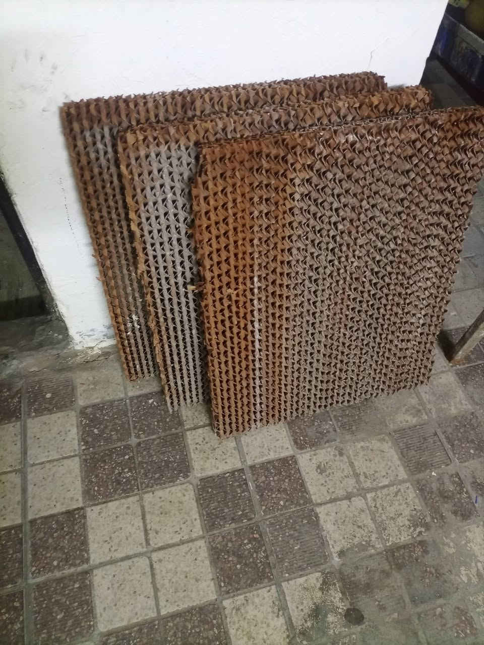 السلام عليكم مبرده 2 ونص جنرال سرعتين موطور نحاس   وياههاا ليف كابون 3 جديد  تفحص وتاخذ السعر 65 فلوجه حي الرساله *********** و***********
