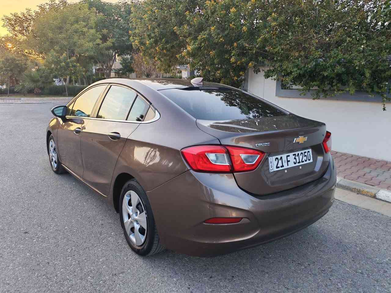 سلام عليكم بيع فقط بدون اقساط
شوفرليت كروز 2019
مواصفات LT
سيارة بدون حادث
بدون أيرباك
ماشيه 86ميل 
فقط بي صبغ أمريكا
5 قطع شرط بدون دواخل
كير مكينه شرط
رقم سنويه بسمي
وكاله او تحويل شرط
عنوان ديالى خانقين
للأستفسار أكثر اتصل او واتساب
***********📞
أخوكم محمد عبدو
