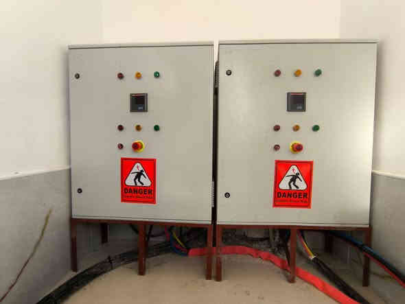 سلام عليكم ورحمه الله وبركاته
يوجد لدينا تصنيع جميع أنواع البوردات حسب طلب الزبون 
بوردت ATS.  خطين ثلاث خطوط اربعه خطوط 
حسب طلب الزبون مواد اصليه وكاله او باله اصلي 
بوردات أكتاف محولات بوردات ستاردلتا 
استفسار *********** مرتضئ عكد 
يوجد لدينا توصيل لجميع المحافظات العراق 👉👉👉
