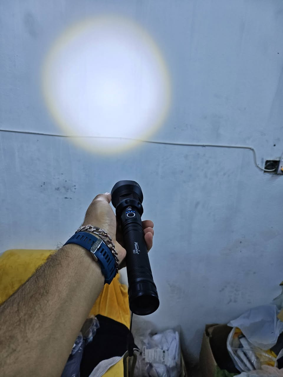 لايت عسكري كله حديد وماركه انطي سعرك


**إذا كنت صاحب هذا الإعلان وتريد حذفه لأي سبب، رجاءا أرسل رسالة إلى الدعم الفني**