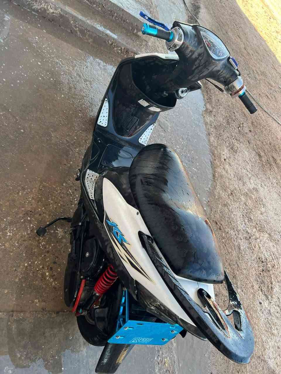 ماكس عدله بوشه 55 مزوده كهربائيات كلهه شغاله كزوز رياضي FM كفرات اصليه مختمه سعر ٦٧٥ وبيه مجال الهاتف *********** مكاني بالكزيزه
