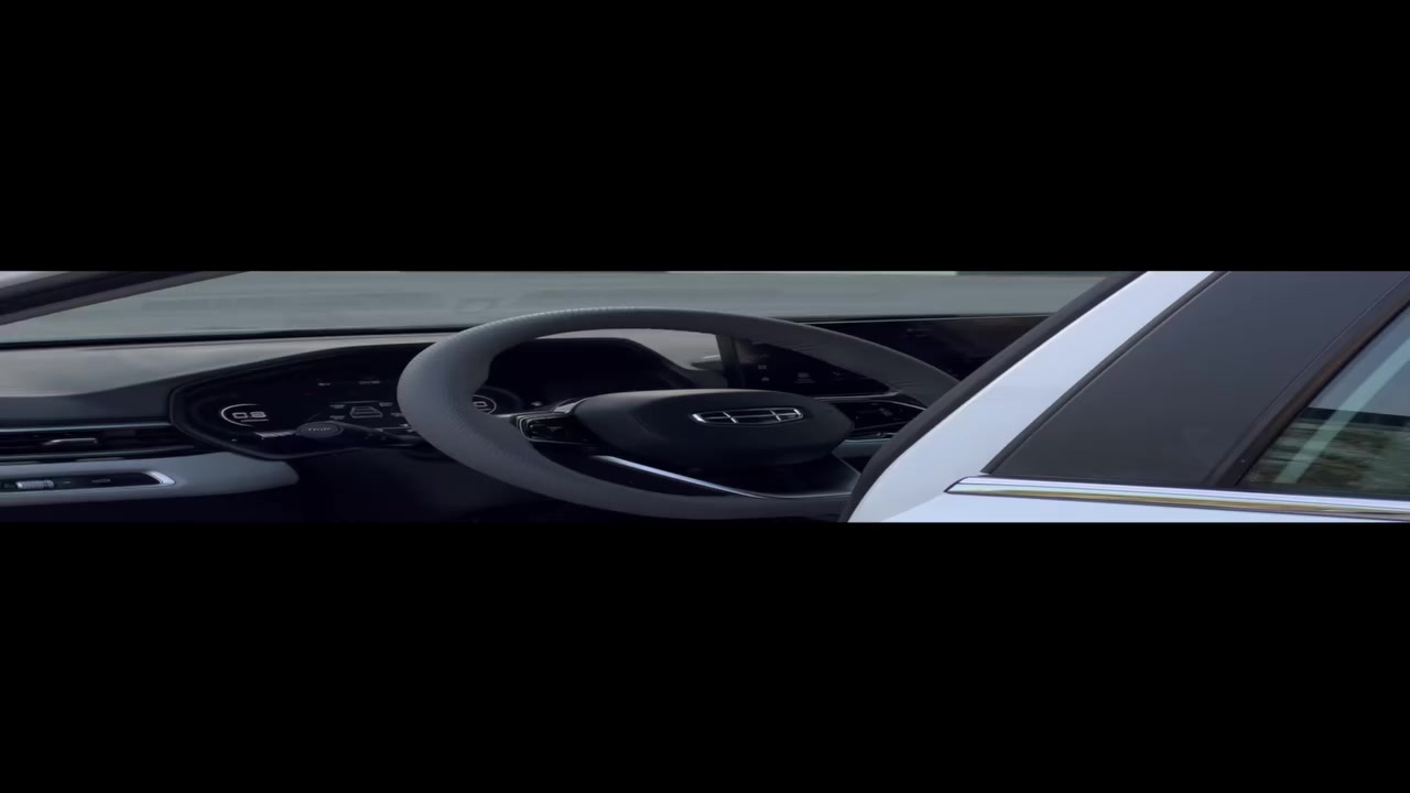 جيلي ام كراند 2025 فول مواصفات 
فتحة  سقف 
وشاشة  حجم كبير لمس  تفاعل سريع جداً  حجم 15 تدعم كار بلاي

اضائة LED امامي وخلفي متصل بالكامل زنون بلادي 

گير AT 6 سرعات 
ويل 17 كروم
عدادات رقمية دجتال 
كاميرا وحساس خلفي تفاعلي 
تشغيل عن بعد  
تنزيل  وتصعيد جام عند بعد 
مري شفط
كراسي جلد بالكامل
مقعد السائق كهرباء 
تحديد مسار 
مثبت سرعة 
جام السيارة كلهن كهربائي 

للأستفسار او التواصل 
***********
