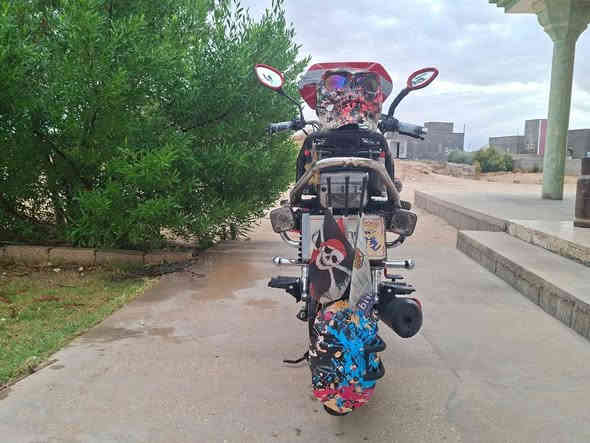 السلام عليكم ( مكلف بل نشر)  اخوان دراجه سولنك موديل 24 فول نضافه نعومه فول كماليات موصل 725
رقم صاحب الدراجه ***********
