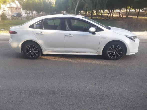 سلام عليكم الاستفسار *********** السعر 130  كورلا هايبرد موديل 2023 حره شكل الأمريكي مكفوله كفاله عامه ملاحظه السياره عليه غرامه مروريه مليون 800 ينقطعن من السعر  فول موصفات أعلى فئه للمواصفات رقم بغداد نكليزي
🛜مكينه 1800 هايبرد شحن ذاتي 
🛜سلايت 
🛜كراسي جلد اصلي 
🛜رادار + تحديد مسار طريق + قيادة ذاتيه 
🛜قرائة علامات الطريق المرورية
🛜بصمة تشغيل + دخول ذكي  يدة الباب
🛜هاندر بريك بصمة + اوتو هولد 
 🛜 بطاين بوب حياكه  مطرز 
🛜كيجات ديجتل 
🛜شاشه مسجل +تبريد بيانو + كامره خلفيه دوارة + كار بلي 
🛜تبريد قطعتين 
🛜لايت زينون عالي ناصي + بروجكتر لد زينون + لد صباحي زينون+ بكلايت لد 
🛜 حساس اطار + حساس مطر + حساس لايت داينمك عالي ناصي اوتو 
🛜ايفو مود + مود درايف + مانع انزلاق 
🛜 تحكم  الستيرن كامل مع كروس سرعه
 🛜ايرباك عدد 10
🛜ويل كب  حجم 16
السعر 130 ماشيه 70
