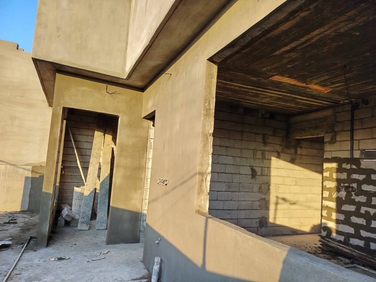 لبخ خارج نضيف داخل كركوك
قاطين 3  قاط واحد 2500 
***********
