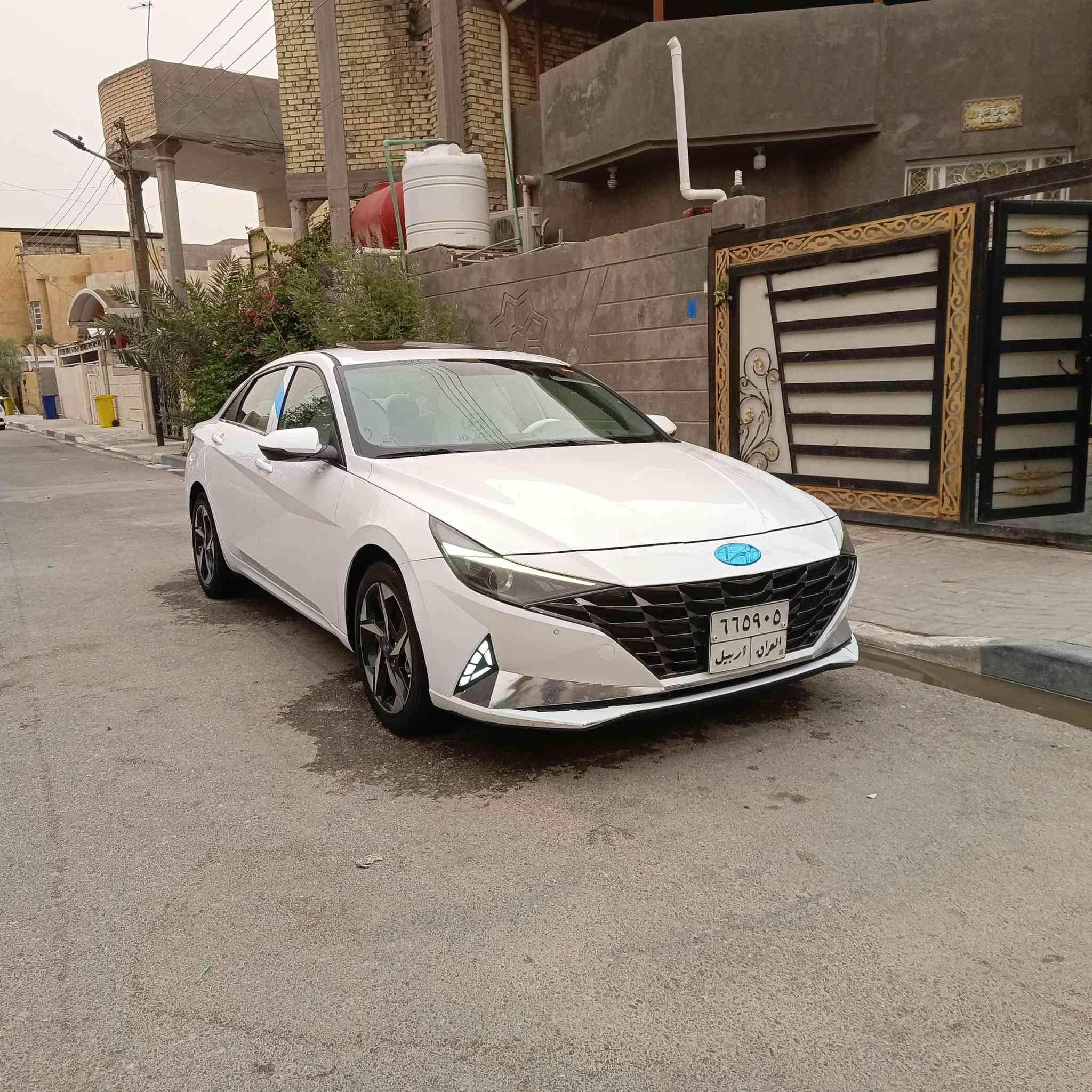 الانتره خليجي 2021 أربيل مامنتهيه سنويه بسم شركه وكاله أو تحويل مكفوله من ضربه وصبغ وتبديل ماعدا ملاحضه كم بارد بسيط كلش سياره كلها على بلاد مواصفات فول الفول جاهزه من كلشي حداديه توي مسويه وتبريد ثلج وتخم تاير كلشي جاهز مكينه 2000 دوش كفاله وكير ATكفاله السعر 143 وبيه مجال وشراي يتصل اني مكلف ب نشر رقم راعيها *********** مكان 📍بصره ياسين خريبط
