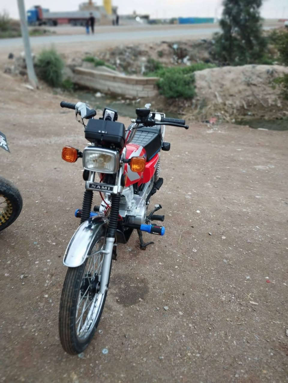 دراجه نامه شلامچه للبيع كلك بدون اوراق كفاله عامه موديل بدايه 26  سعر 750 وبيهه مجال  كلج عمبار


**إذا كنت صاحب هذا الإعلان وتريد حذفه لأي سبب، رجاءا أرسل رسالة إلى الدعم الفني**