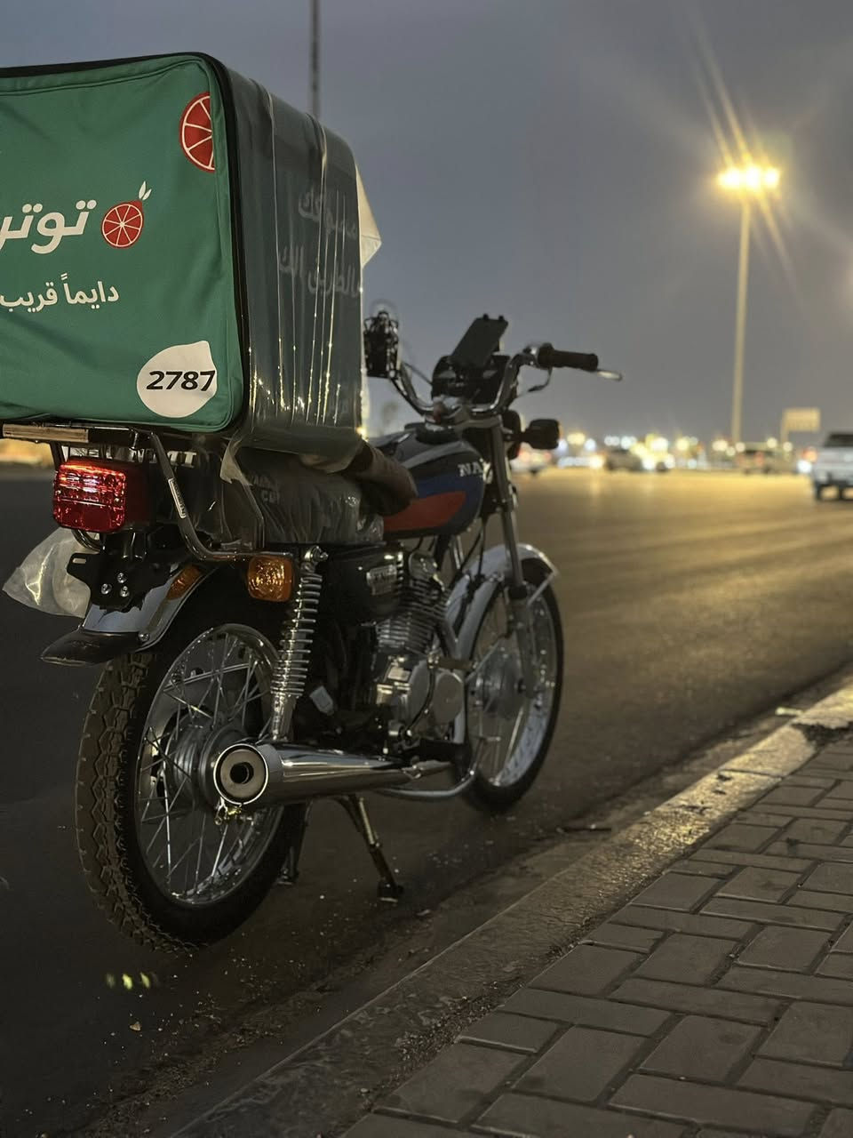 نامة شلامجة رقم وسنوية موديل ١٠ معمرة كلة جديد بس الشاصي موديل ١٠ الدراجة جاهزة من كلشي تحويل ثاني يوم مستلم لوحات كهربائيات كلها شغاله نا ناقصها شي مكاني البصرة ابو الخصيب ***********
