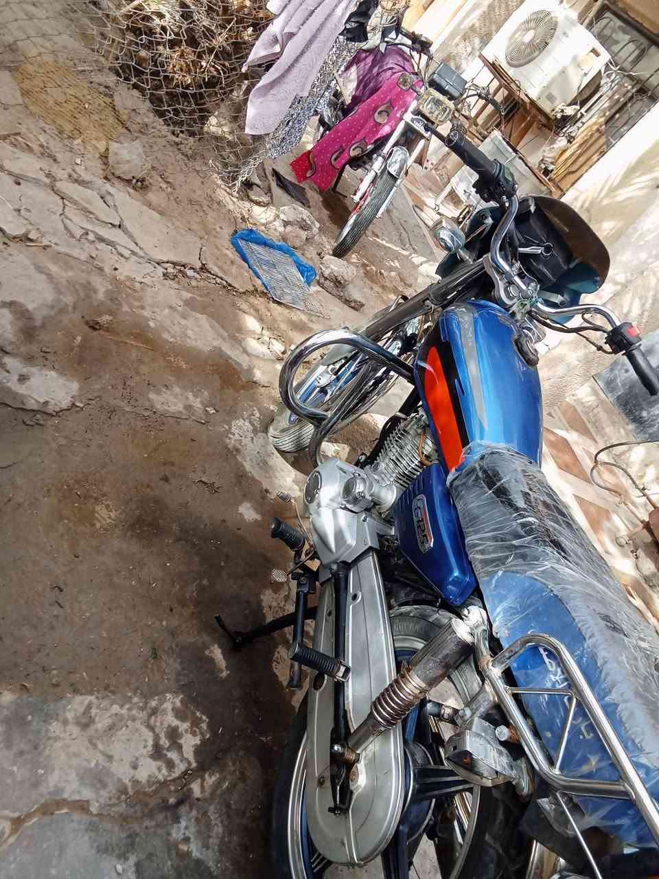بارت أوراق اصولي مديل22
كهربائية كاملة سلف هندر لايت بكلايت اشاير مكينه مفتوحة بستم 
سعر 850 وبي مجال 
ناصرية مركز تقاطع الراية ***********
