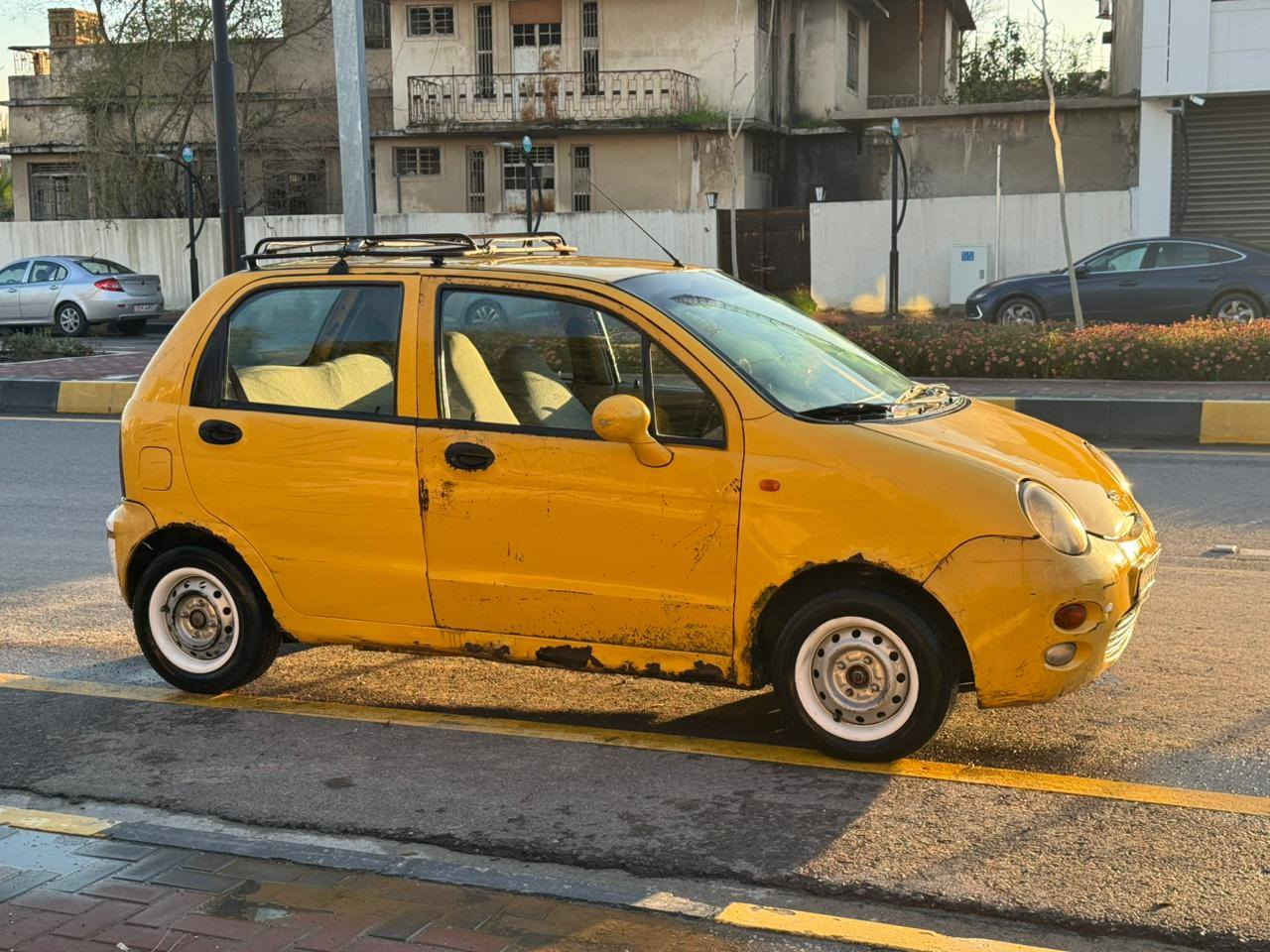 سيارة كيوكيو (كوكو) للبيع
موديل 2012  وسنوية ب اسمي  ما ساقطة 2027 بدون ضرر فقط صبغ قطعة وحدة باب النفر محرك نفخ بدون رخاوة معمرة على ايدي غرامات صفر وهيئة صفر السعر 27 
للتواصل: ***********
