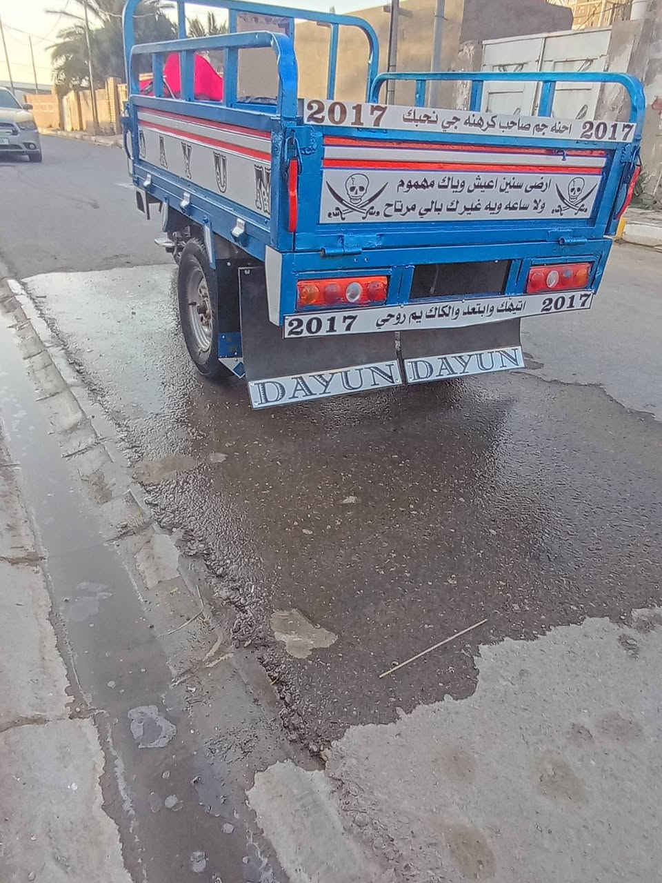 سلام عليكم ستوتة للبيع موديل 2017 ستوتة نضيفة خير من الله مكفولة اوراق شاصي ركبة كفالة مكفولة من الخياس ول زنجار كهربائيّاتهة كلهة شغال نكره سلف مكاني واسط قضاء الحي ***********
