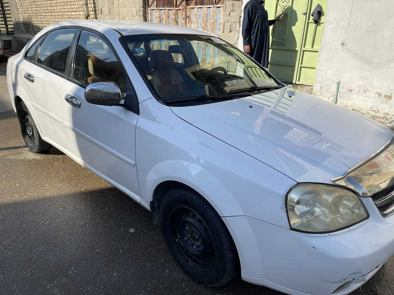 سلام عليكم
اوبترا لبيع موديل ٢٠١٤
سيارة بيهة قطع صبغ 
تدفئة تبريد شغال
منضومة غاز شغالة 
سيارة نضيفة كهربائيات كلهة شغالة
سيارة بأسمي 
السعر ٨٥وبيها مجال
مكاني بغداد البلديات 
لاستفسار ***********
