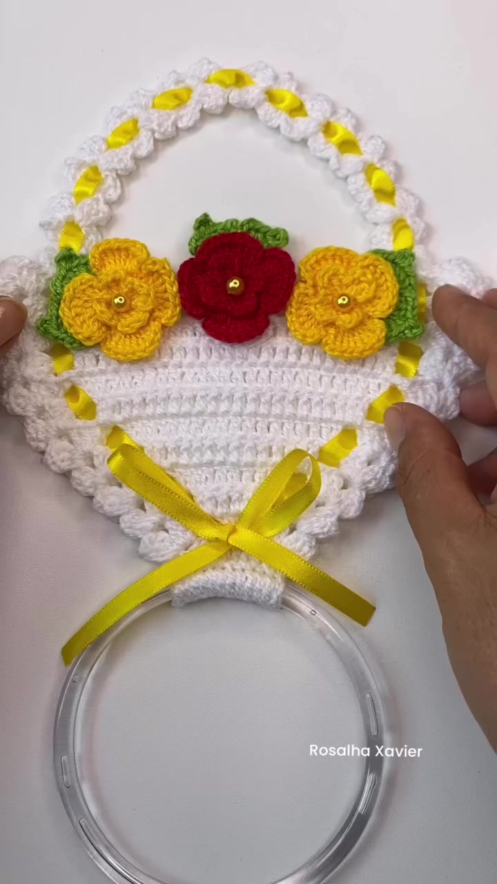 Porta isqueiro em crochê  #fblifestyle


**إذا كنت صاحب هذا الإعلان وتريد حذفه لأي سبب، رجاءا أرسل رسالة إلى الدعم الفني**